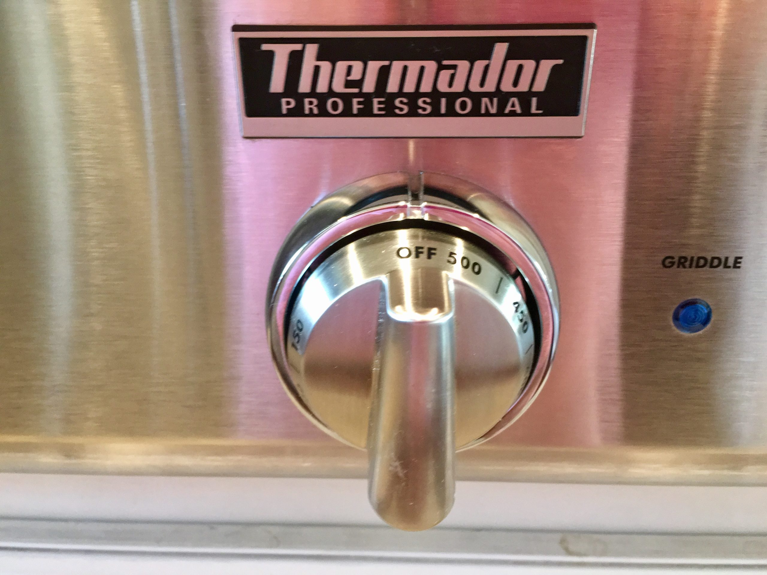 Thermador Professional knob.
