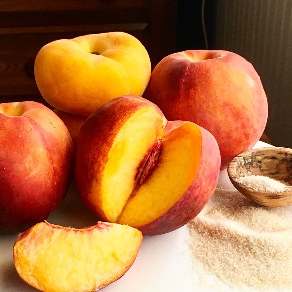 sliced fresh peach