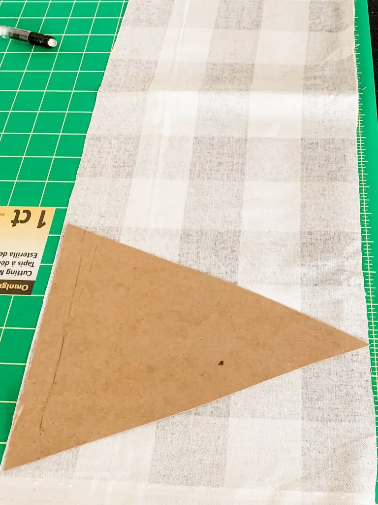 how to make fabric pennants