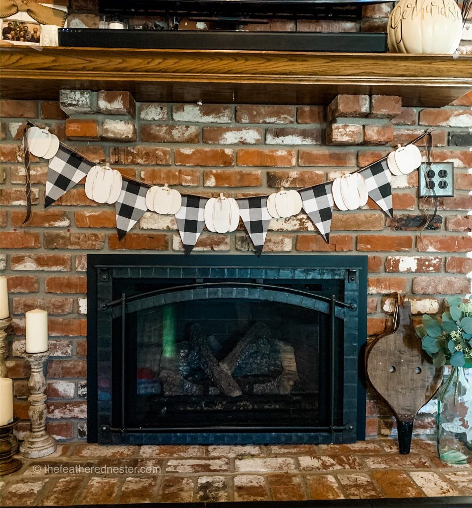 fabric pennant garland with pumpkins