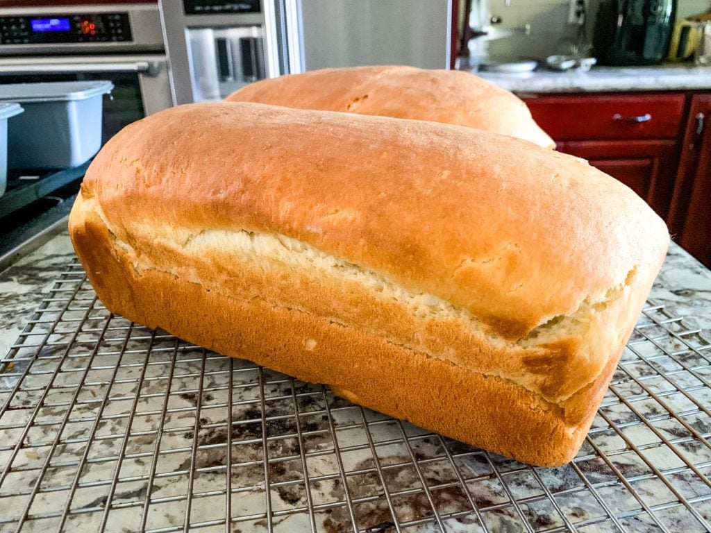 Homemade White Bread Recipe using a KitchenAid Mixer • USA Love List