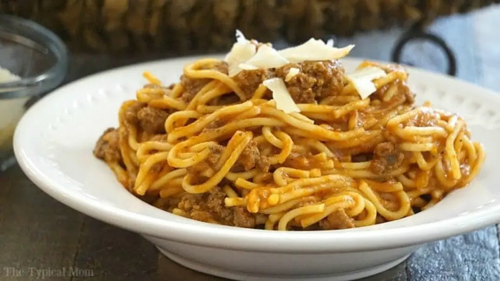 Instant Pot Spaghetti with less than 5 ingredients