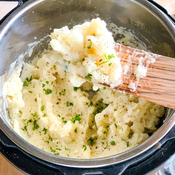 Instant Pot Mashed Potatoes (No Drain) The Feathered Nester