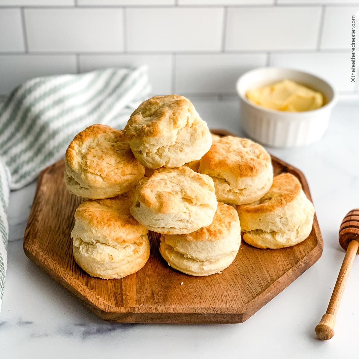 quick sourdough biscuits