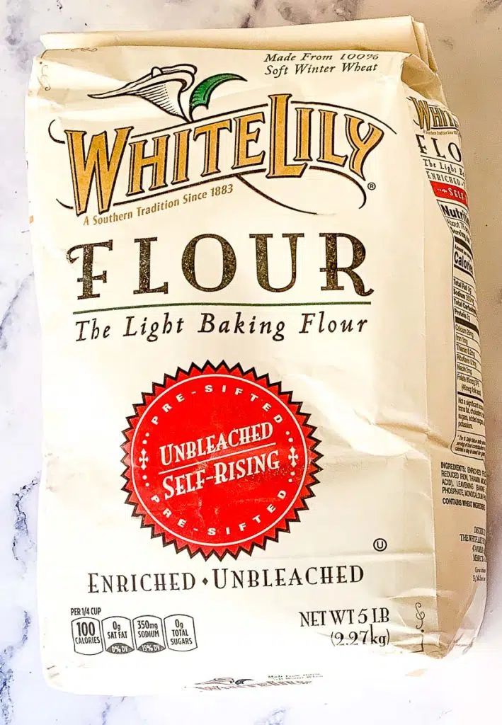 a bag of White Lilly brand of self rising flour