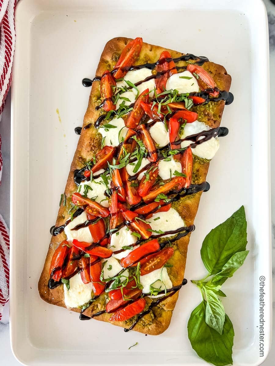 Flatbread Pizza Margherita
