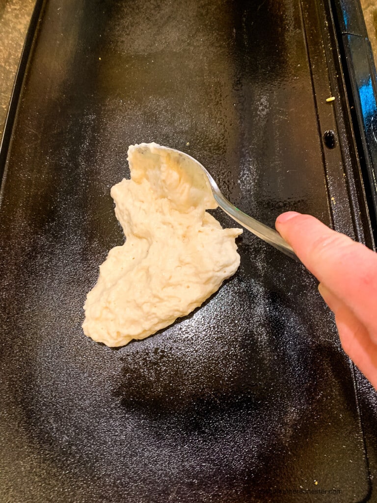 shaping pancake into a heart shape