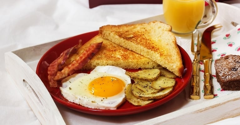savory breakfast idea for Valentines Day -heart shaped fried egg