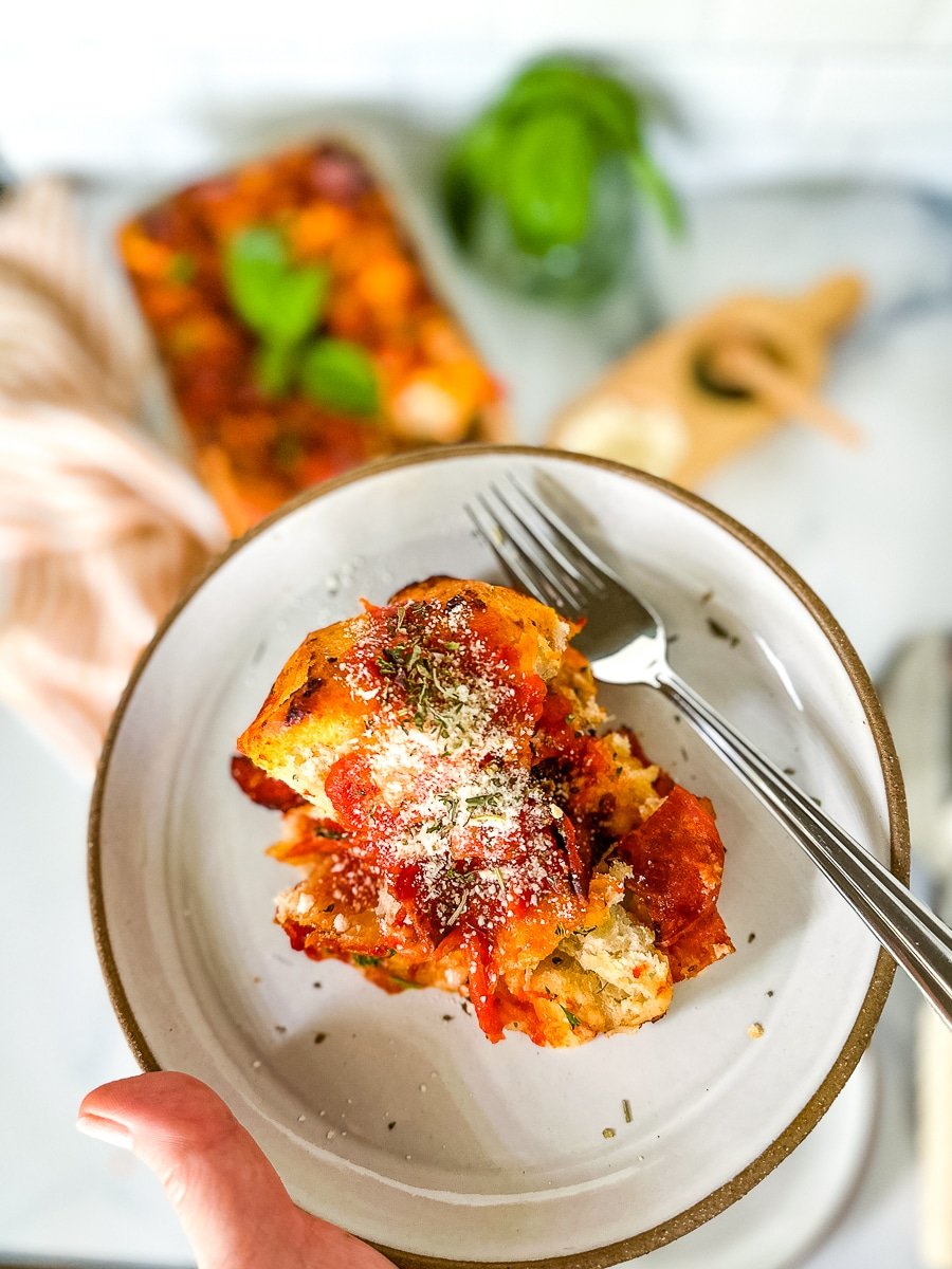 Plated serving of pizza monkey bread.