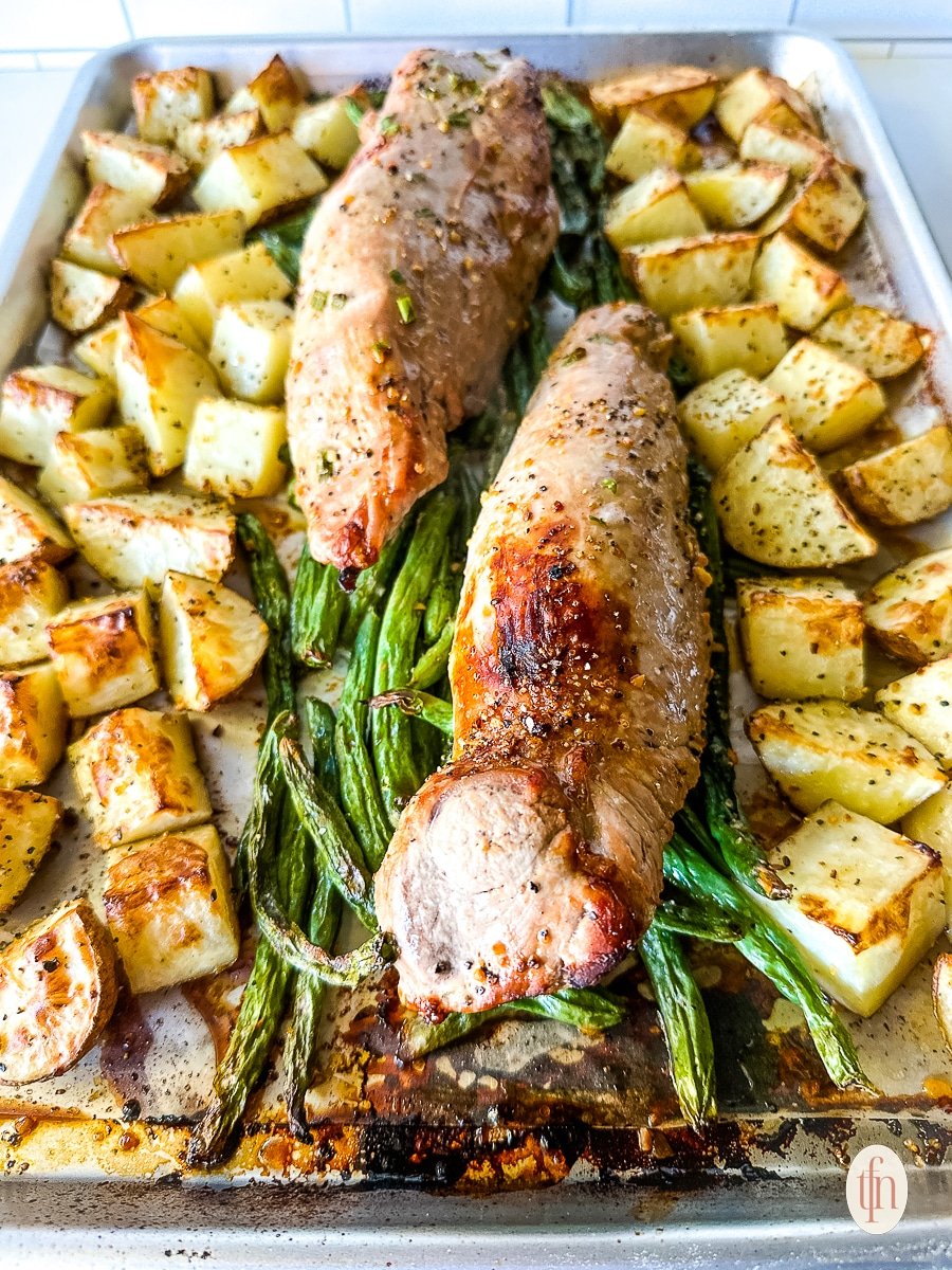 Steam Oven Sheet Pan Dinner: Pork Tenderloin with Courgettes, Peppers and  Green Olive Salsa - Steam & Bake