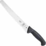 an image of bread knife.