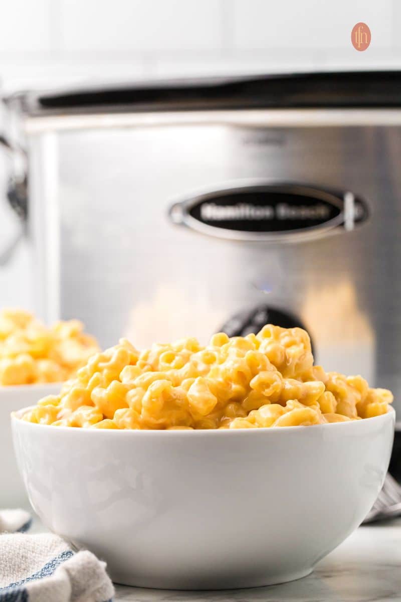 A bowl of mac and cheese.