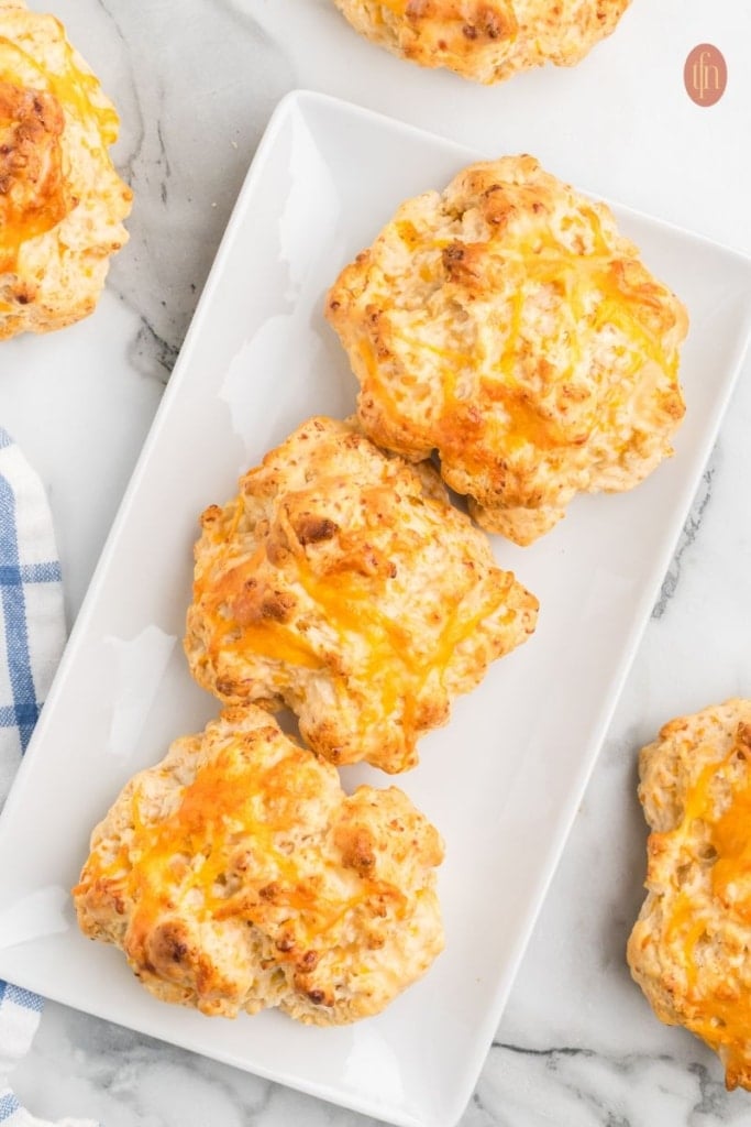 a plate of cheddar bay biscuits recipe.
