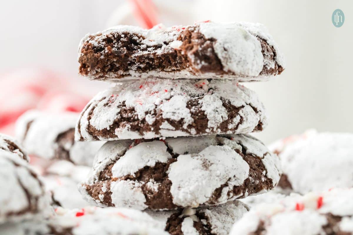 an image of chocolate crinkle cookies.